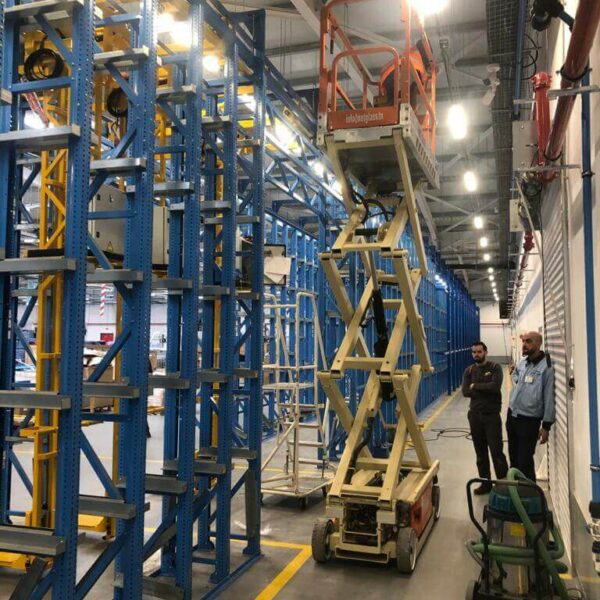 Nacelle à ciseau électrique - 8 mètres