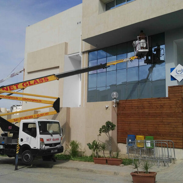 Nettoyage-des-vitres-Tunisie-8 Nettoyage des vitres Tunisie